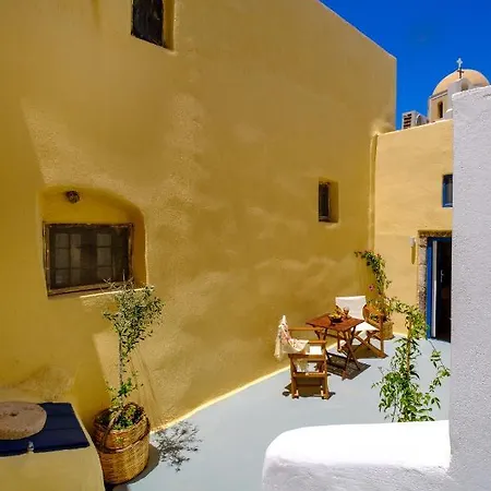 Pasithea Oda ve Kahvaltı Megalochori (Santorini)