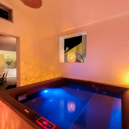 Pasithea 4* Megalochori (Santorini)