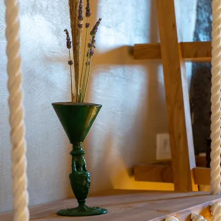 Pasithea Bed & Breakfast