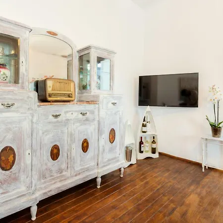 فندق مبيت وإفطار Pasithea ميغالوخوري